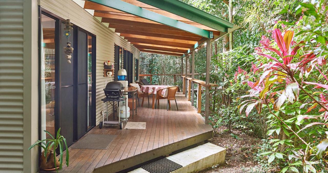 Sharlynn By The River Malanda Exterior photo